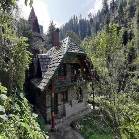 Rudrani Stays Jibhi Экстерьер фото